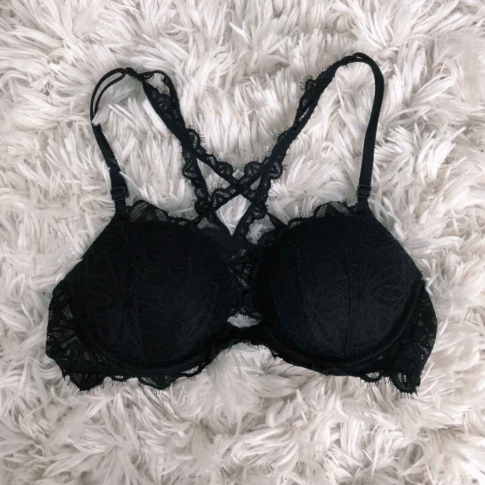 PINK “Date Racerback” Bra in Black